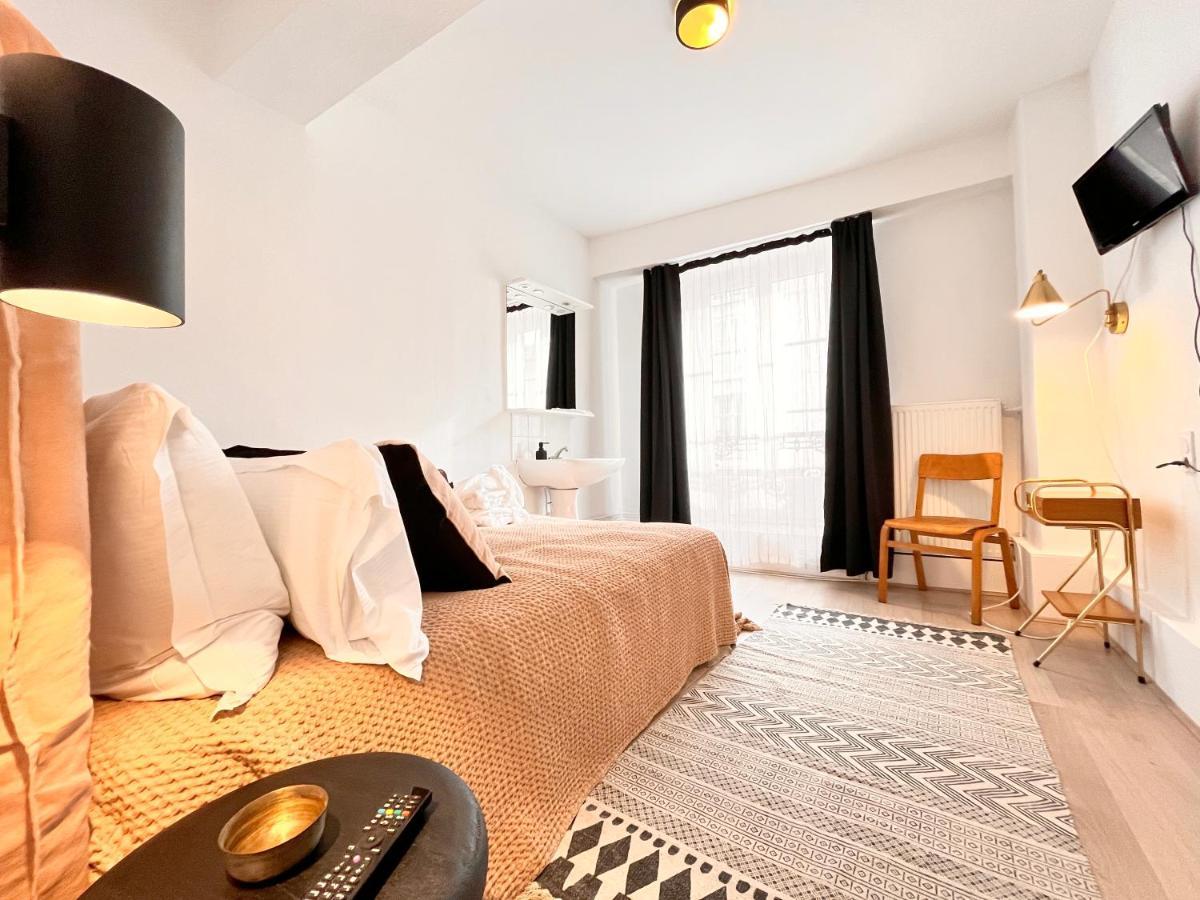 Hotel Du Commerce Cluny Ngoại thất bức ảnh