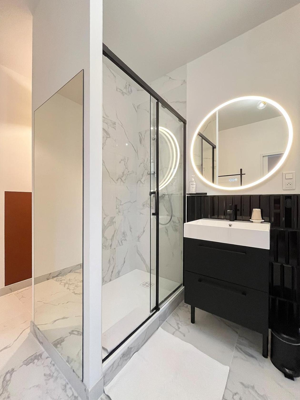 Hotel Du Commerce Cluny Ngoại thất bức ảnh