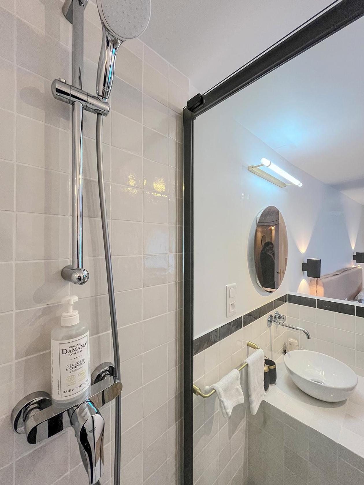 Hotel Du Commerce Cluny Ngoại thất bức ảnh